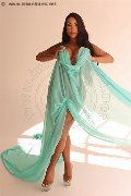 Foto Al�cia Lins Trans Milano 324 7827663 - 22