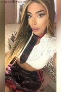 Napoli Trans Ellena Bittencourt 392 12 74 529 foto selfie 19