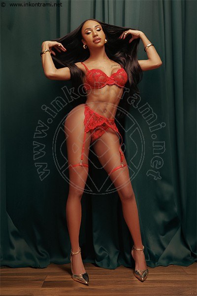 Karina Rios Pornostar  GENOVA 3929382513