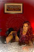 Foto Tyra Travescort Londra 0044 7716780987 - 6